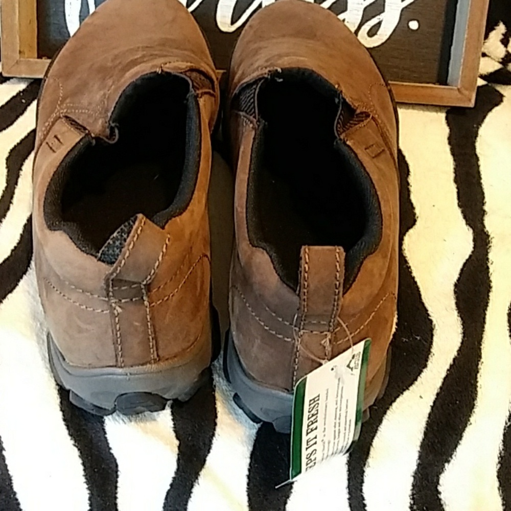 Merrell - Picture 3 of 7